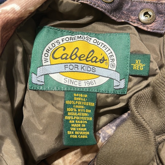 Cabela’s Camo Hunting Jacket - Picture 10 of 10